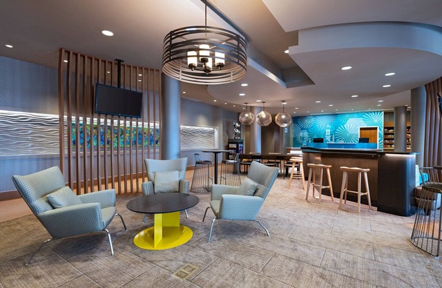 SpringHill Suites Anaheim Maingate
