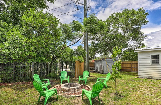 St Augustine Escape w/ Spacious Yard + Grill