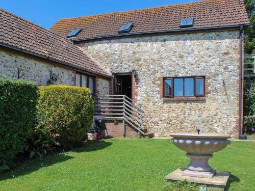 Stable Cottage - W40643