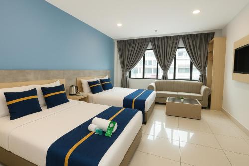 StarQ Hotel