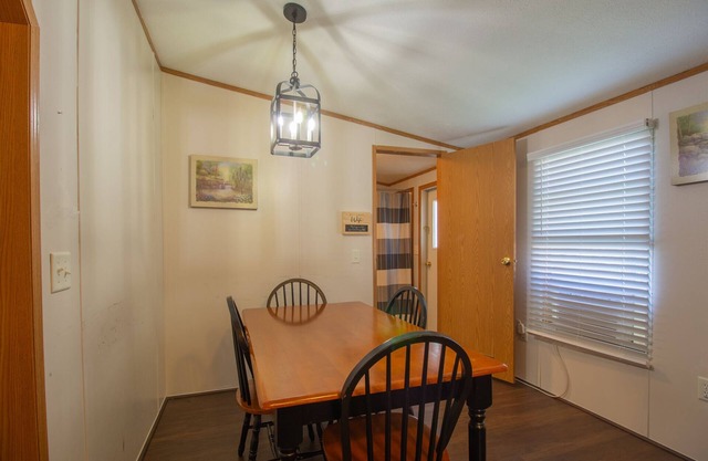 Stay In Ohiopyle near The Falls & GAP trail.