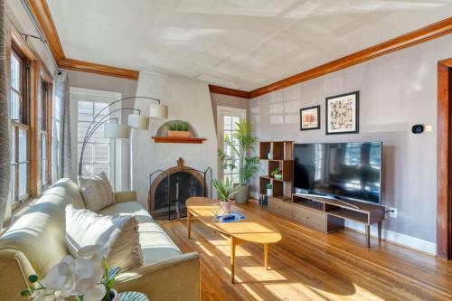 Stay Portland - Charming Portland Home in Hollywood District