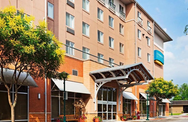 Staybridge Suites Chattanooga Downtown - Convention Center by IHG