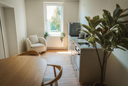 Staylight Apartment by the French Garden - 3 Bedrooms - Quiet & Central
