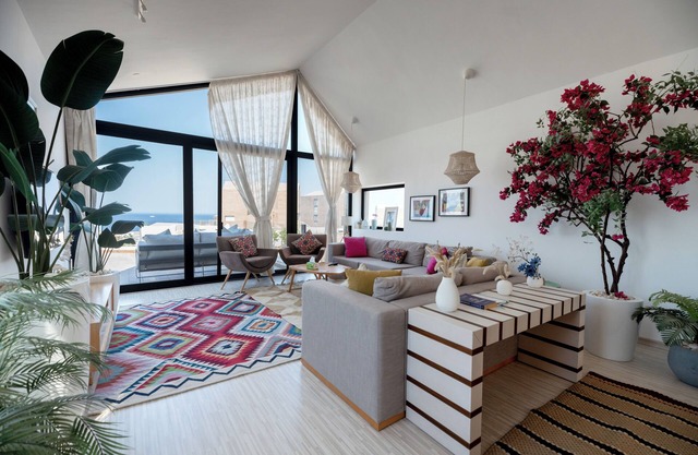 Stayr Somabay - Bay life home rentals