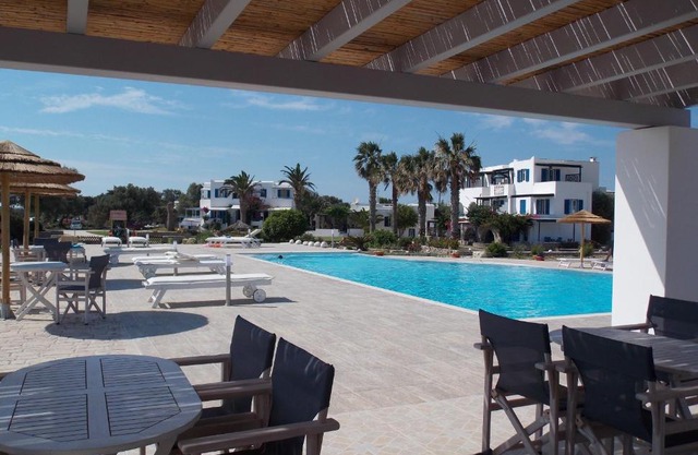 Stella Naxos Island