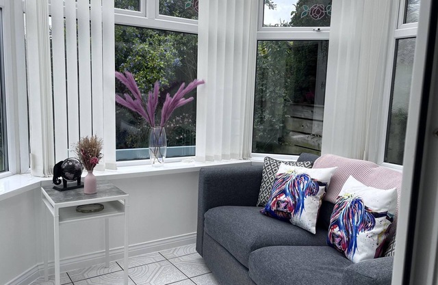 Stockton-on-tees - 2 Beds - Pet Friendly - Parking
