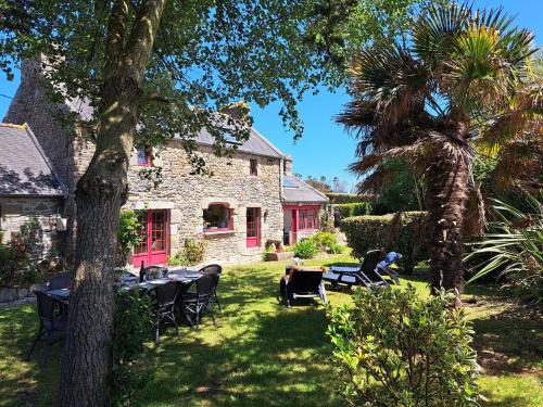 Stone House in Portsall near Treompan Beach