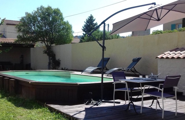 Studio 25m², near the beaches, 20 minutes from Marseilles, 20 minutes from Aix en Provence