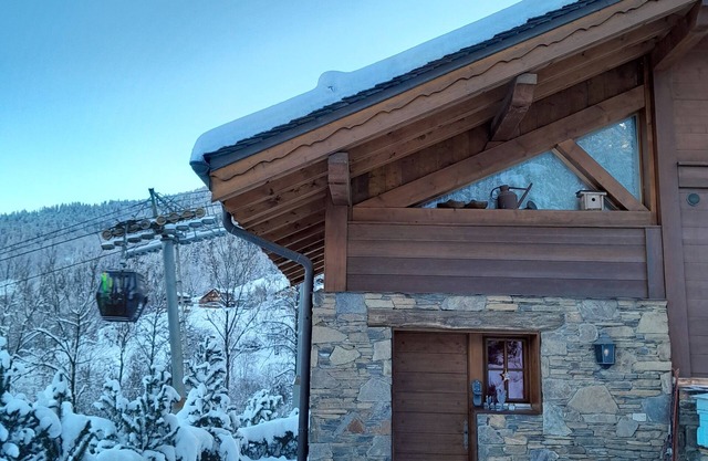 Studio 2 people in chalet 'Label Méribel'