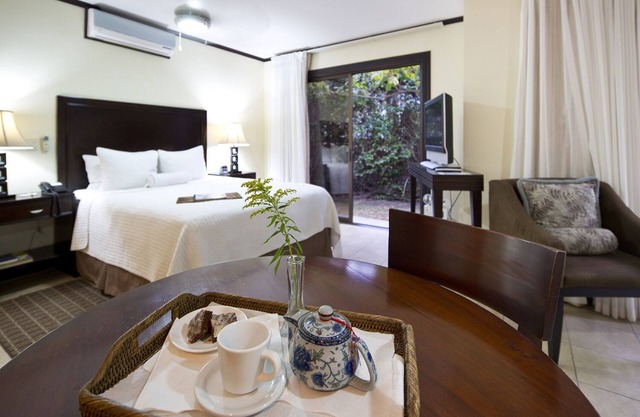Studio Apartment at Hotel Villa Los Candiles