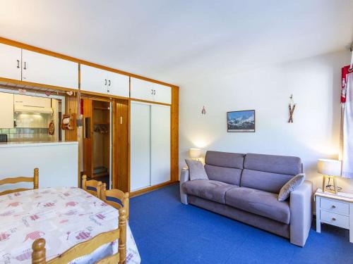 Studio cabine au centre avec accès direct aux pistes - FR-1-400-101