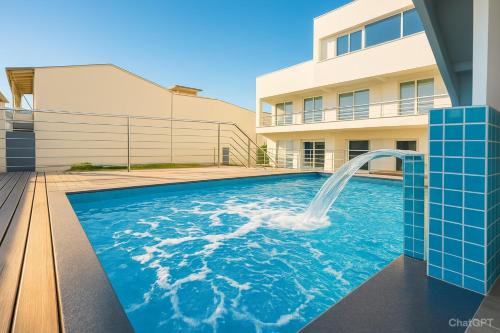 Studio com piscina e fácil acesso à praia 350 m