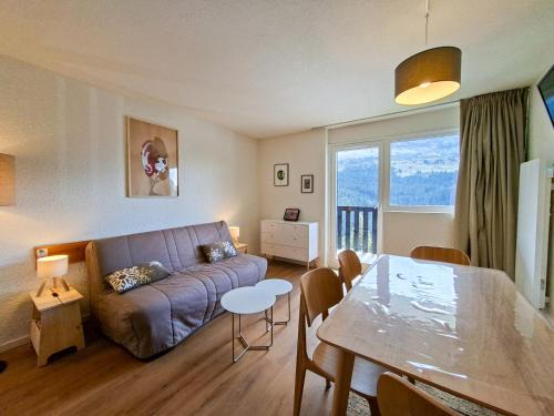 Studio confortable avec balcon - 4 pers, Flaine Forêt, proche pistes et commerces - FR-1-425-176