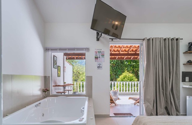 Studio em Petrópolis com hidromassagem