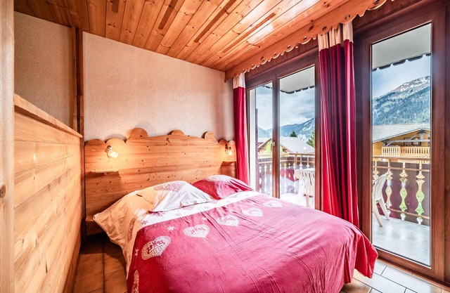 Studio 'L'Ourson - 4 People with Mountain View, Balcony and Wi-Fi