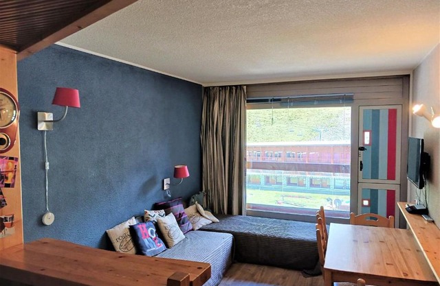 Studio ski aux pieds pour 4 pers, centre station, proche commerces, bowling et patinoire - FR-1-411-483