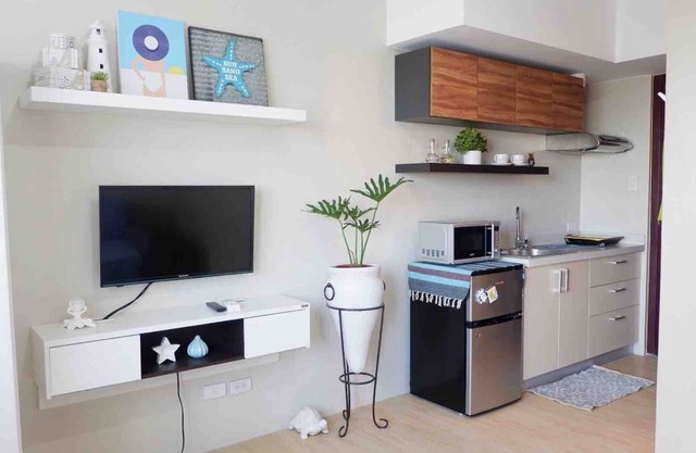 Studio unit for rent