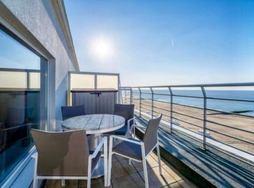 Studio Zeevonk Panoramic Sea View