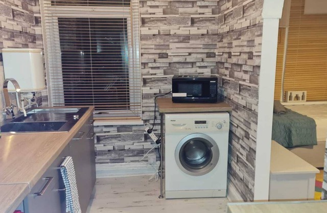 Stunning 1 bed flat in Newport-F2