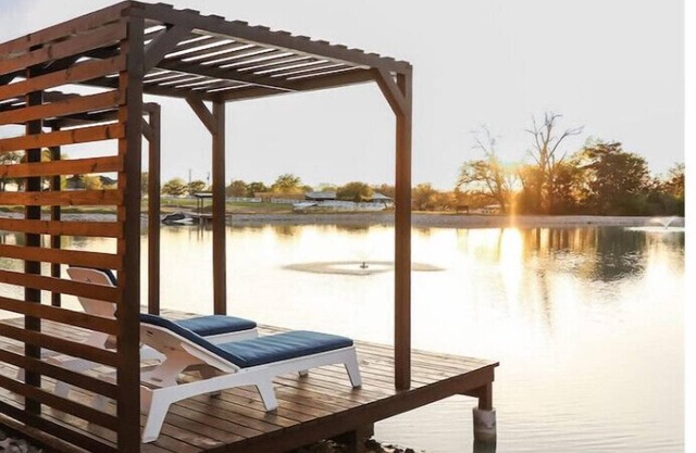 Stunning 2BR on Beautiful Farm near Round Top