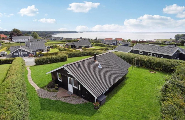 Stunning Apartment In Rønde With Sauna