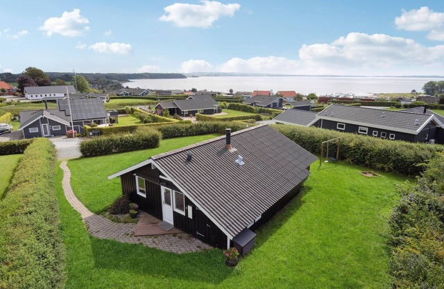Stunning apartment in Rønde with sauna