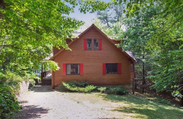Stunning Cabin on Big McKenzie