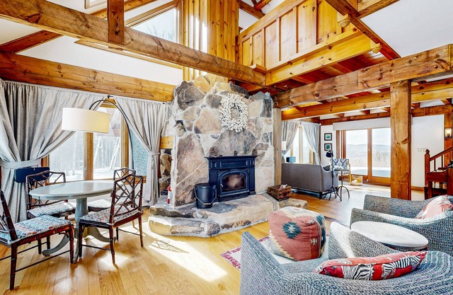 Stunning home with Moore Reservoir views and private sunroom