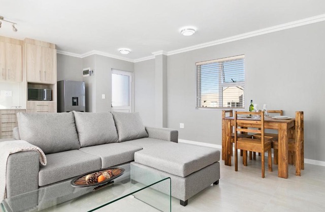 Stunning, Luxurious Apartment close to the beach