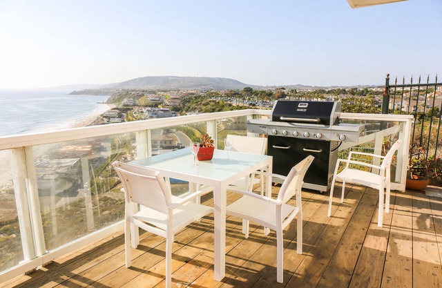 Stunning Modern Multimillion Dollar Whitewater Ocean View - Steps to Beach