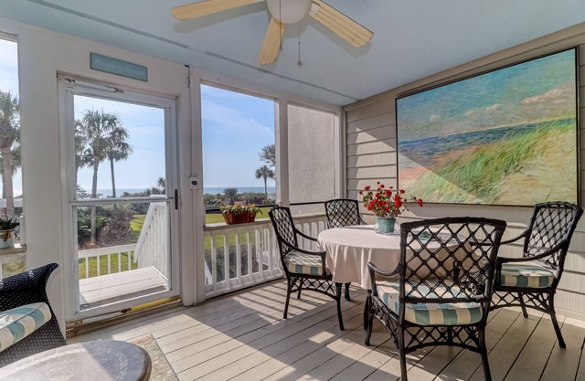 Stunning Oceanfront Condo, Steps to Beach & Community Pool - 22 Beach Club