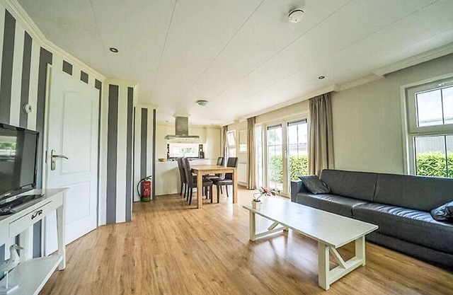 Stunning private villa for 4 people with pool, WIFI, TV, terrace and parking