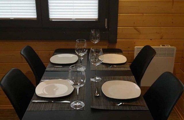 Stunning private villa for 4 guests with TV, terrace and parking
