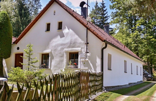 Stunning private villa for 8 guests with WIFI, private pool, TV, terrace, pets allowed and parking