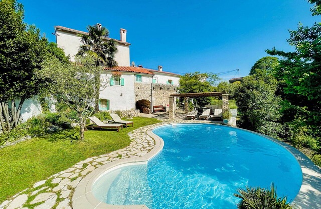 Stunning private villa with private pool, A/C, WIFI, TV, terrace, panoramic view and parking