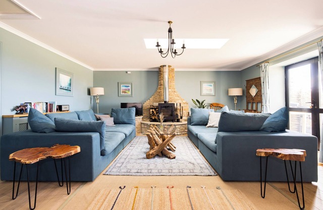Stunning Renovation edge of Frome + country views