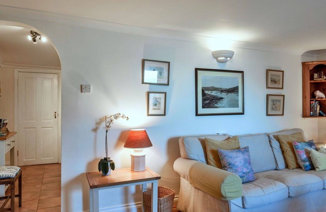 Stunning villa for 6 people with WIFI, terrace, pets allowed and parking