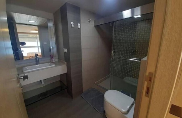 Stylish beach duplex with seaview, 24h electicity