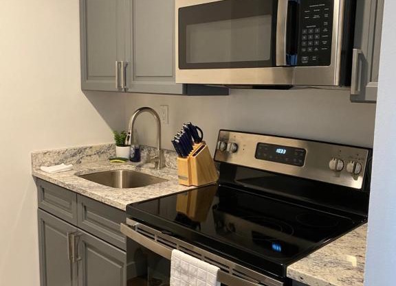 Stylish 1 bedroom Apartment in Gadsden, AL