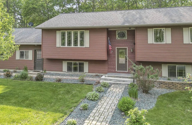 Stylish 3-Bedroom Lower-Level Getaway with Private Entrance & Modern Comforts