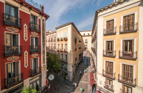 Stylish Apt in City Center Plaza Mayor View