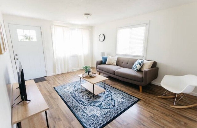 Stylish & Cozy Home in Dayton-Close to Everything!n