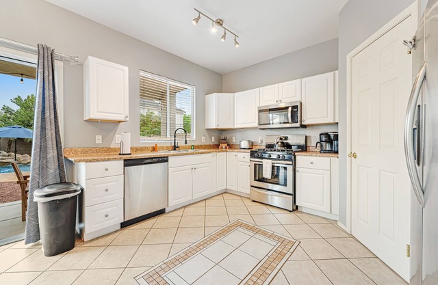 Stylish escape with private pool backyard oasis & high-speed WiFi