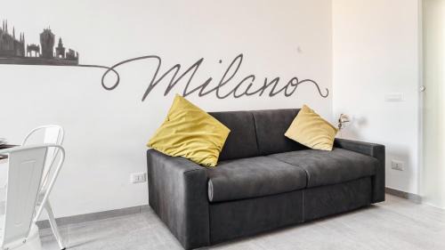 Stylish Flat Porta Venezia - WiFi, AC, Metro