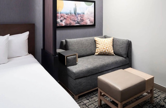 Stylish Hyatt Place Tempe Stay – Pool, Gym, Walk to Campus & Mill Ave - 2 Units