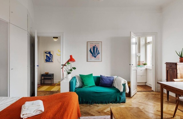 Stylish Modern Flat In Stockholm Center