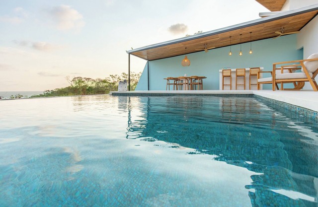 Stylish ocean view Villa Blume at Hermosa Hills