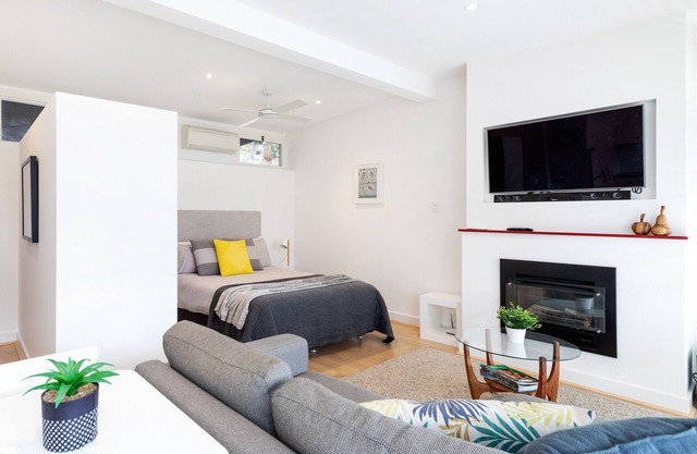 Stylish Studio Apartment