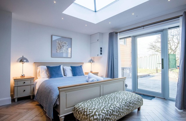 Suite 15 - Sleeping Giant Hotel - Pen Y Cae Inn